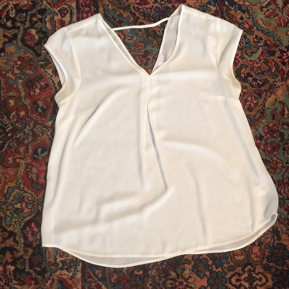 Loose Fit Vneck Blouse